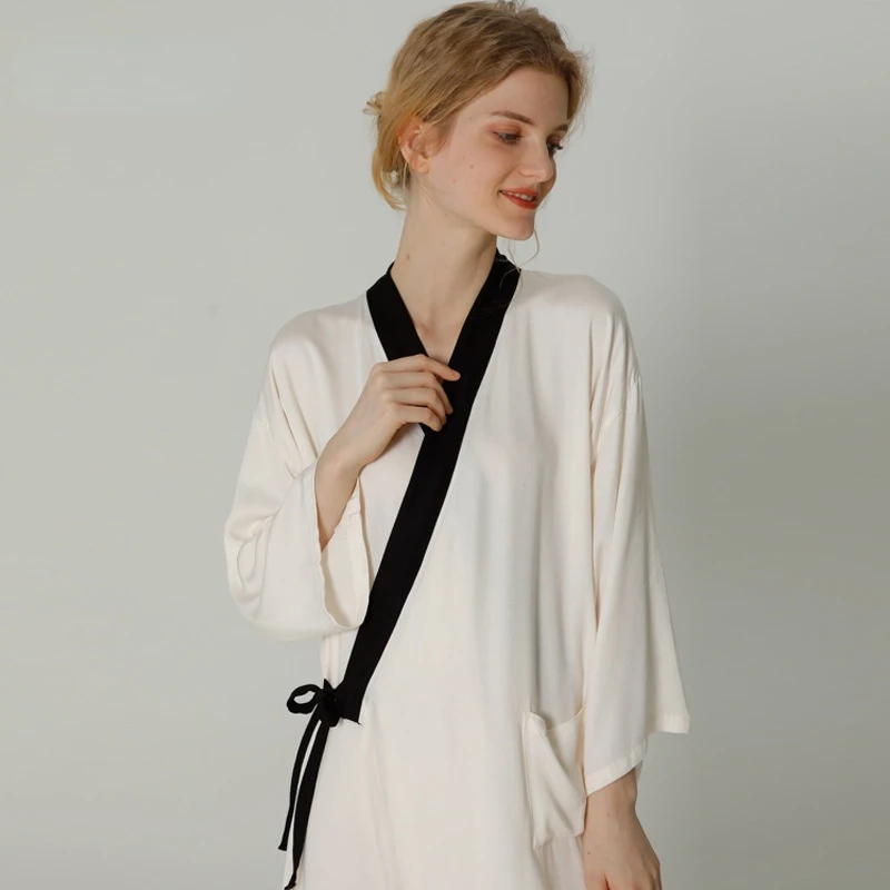 2021 Naiste Suvised Valged Satiin Kimono Rüüdes Pika Kodus Riideid Kolme Kvartali Varruka Sleepwear Õhuke Hommikumantel Kaste Kleit